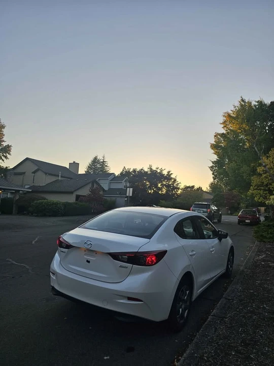 2015 Mazda Mazda 3 3rd Gen - Image 3 of 16