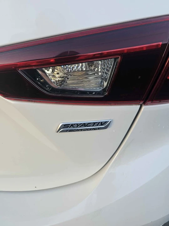 2015 Mazda Mazda 3 3rd Gen - Image 6 of 16