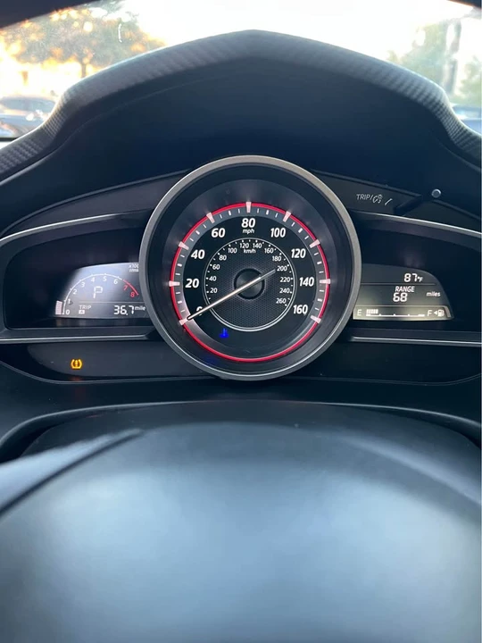 2015 Mazda Mazda 3 3rd Gen - Image 4 of 5