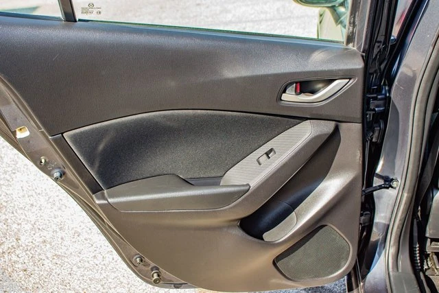 2015 Mazda Mazda 3 3rd Gen - Image 16 of 20