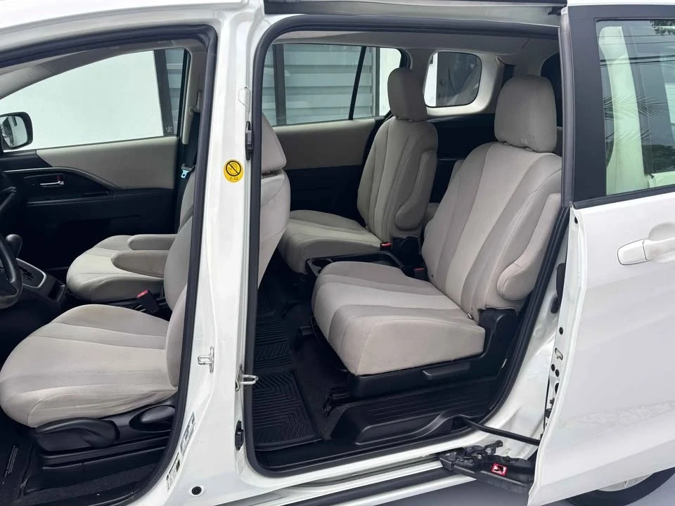 2015 Mazda Mazda 5 - Image 11 of 12