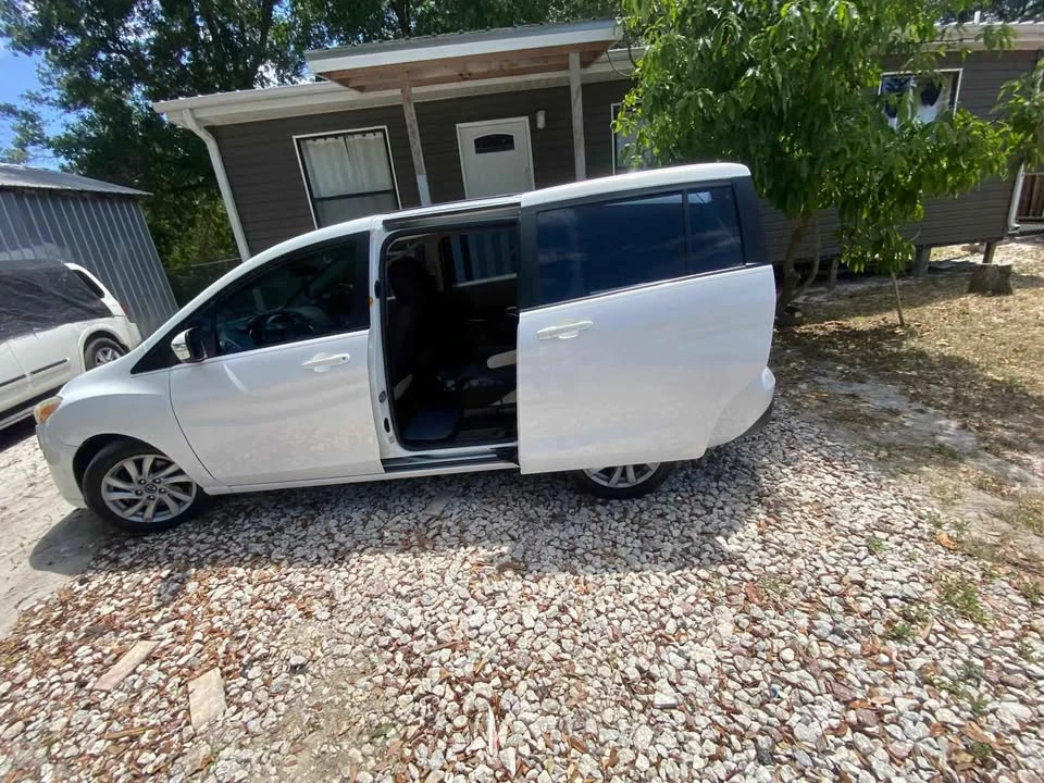 2015 Mazda Mazda 5 - Image 11 of 11