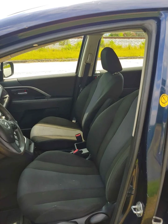 2015 Mazda Mazda 5 - Image 10 of 12