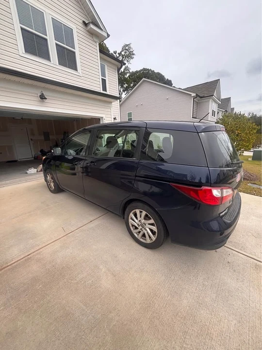 2015 Mazda Mazda 5 - Image 2 of 13