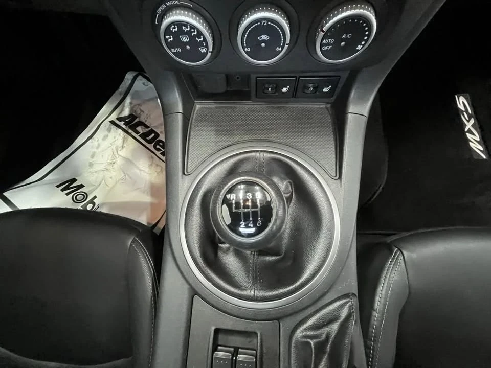 2015 Mazda NC MX-5 Miata - Image 15 of 17