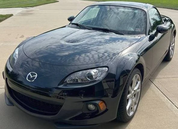 2015 Mazda NC MX-5 Miata - Image 2 of 17