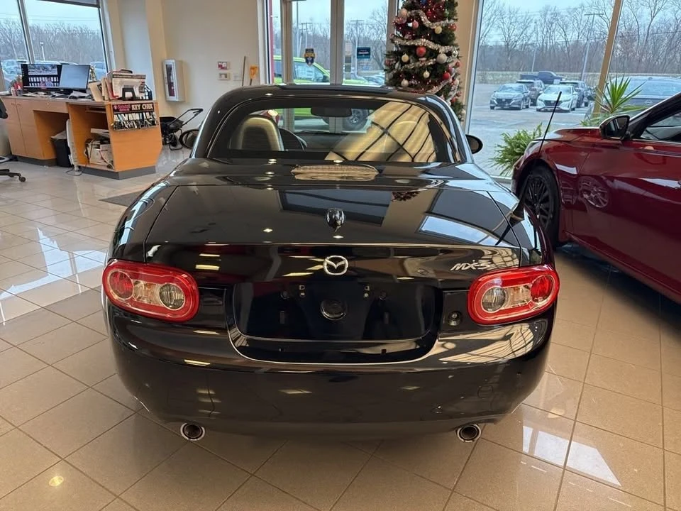 2015 Mazda NC MX-5 Miata - Image 5 of 16