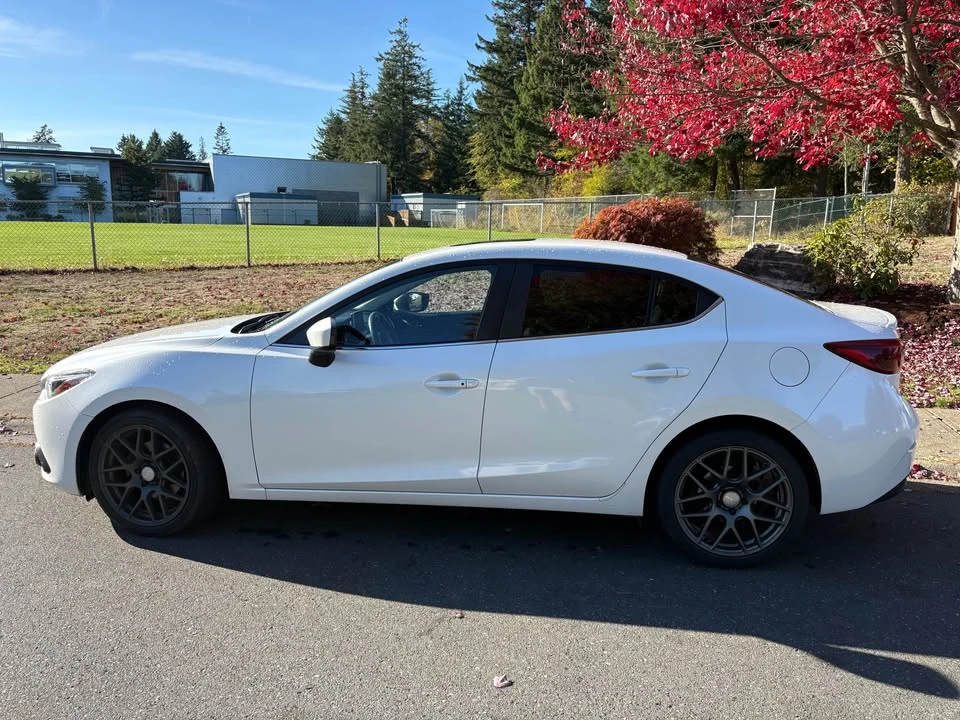 2015 Mazda MX-3 - Image 3 of 7