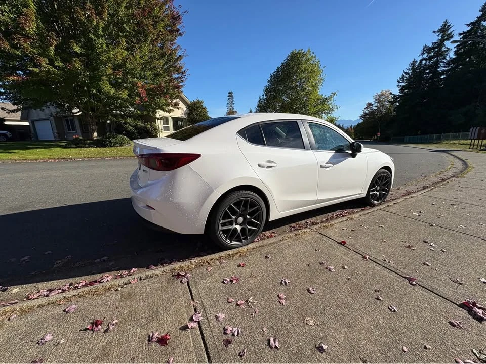 2015 Mazda MX-3 - Image 4 of 7