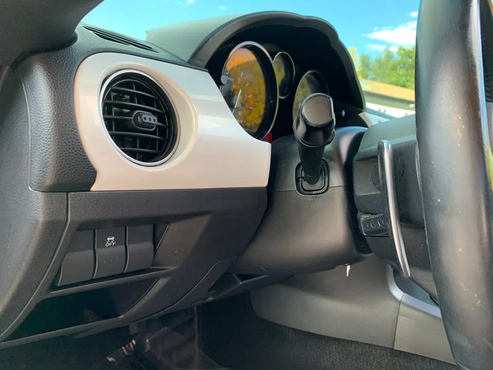 2015 Mazda NC MX-5 Miata - Image 9 of 16
