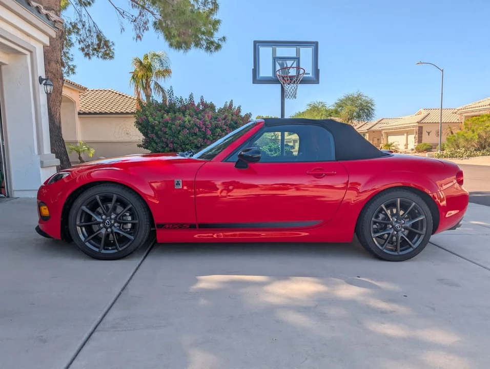 2015 Mazda NC MX-5 Miata - Image 2 of 14