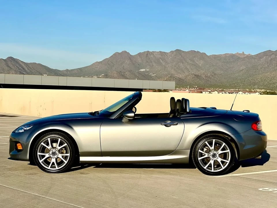 2015 Mazda NC MX-5 Miata - Image 2 of 17