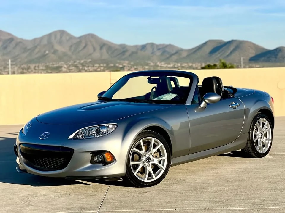 2015 Mazda NC MX-5 Miata - Image 4 of 17
