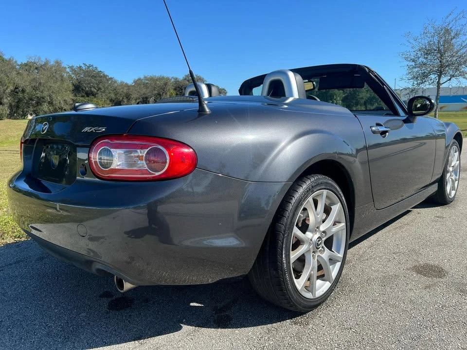 2015 Mazda NC MX-5 Miata - Image 13 of 20