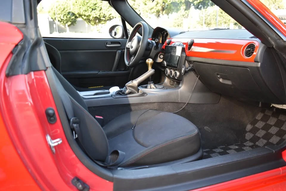 2015 Mazda NC MX-5 Miata - Image 18 of 19