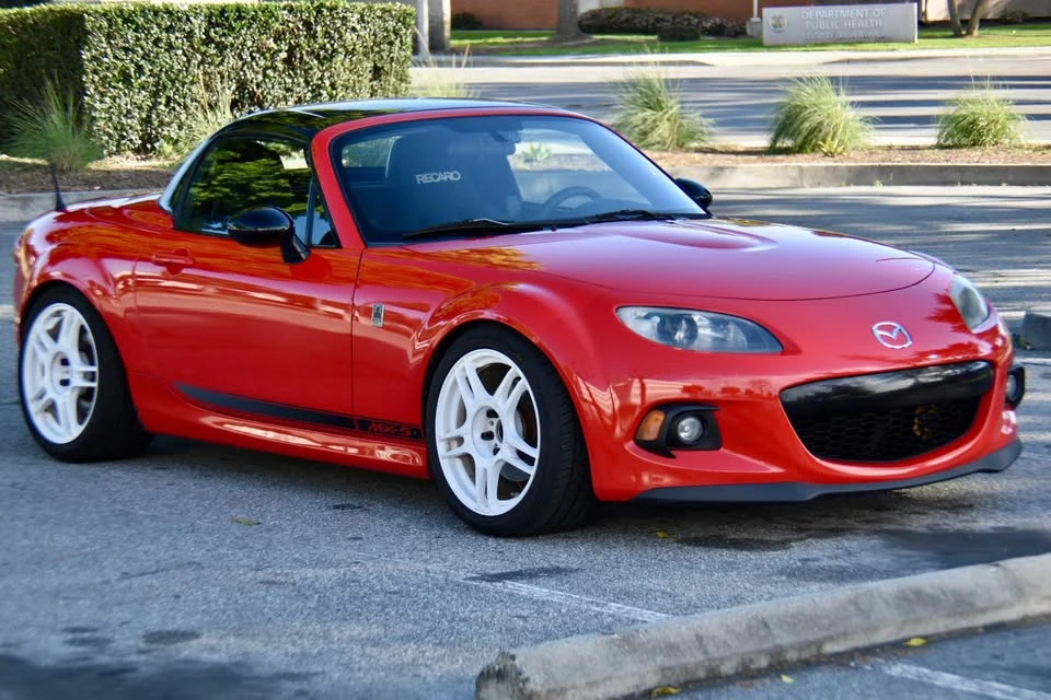 2015 Mazda NC MX-5 Miata - Image 4 of 19