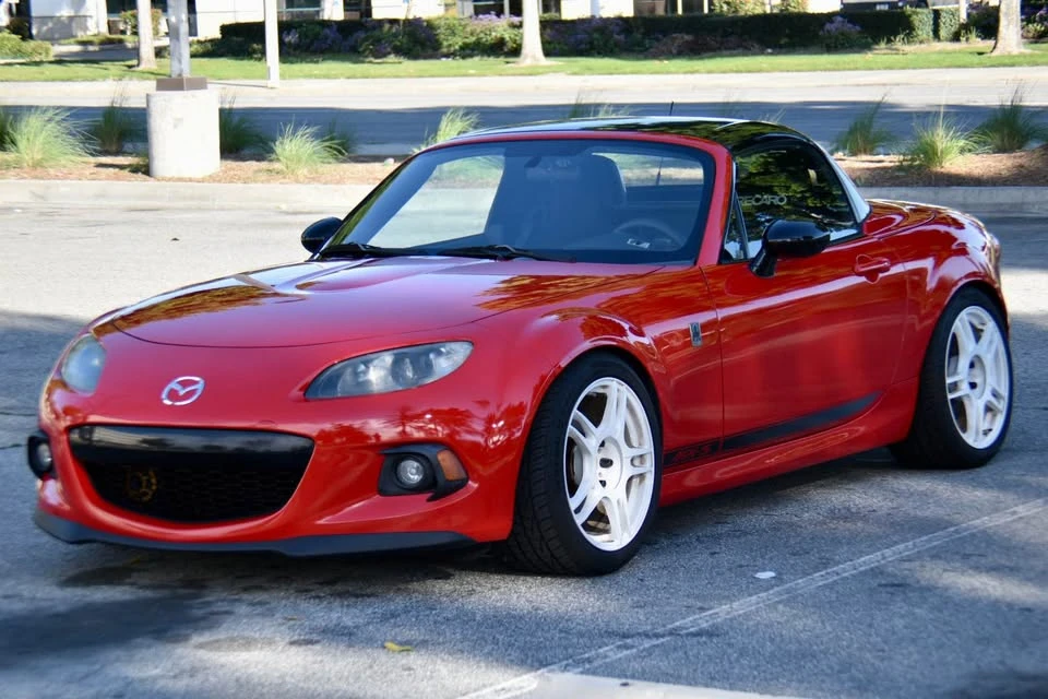 2015 Mazda NC MX-5 Miata - Image 3 of 19