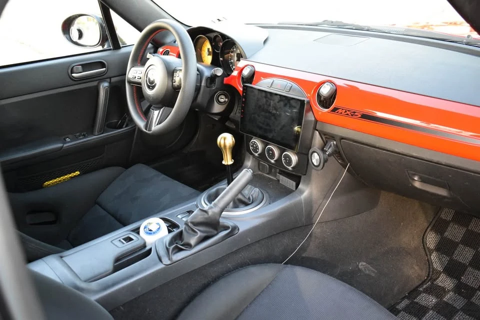 2015 Mazda NC MX-5 Miata - Image 17 of 19