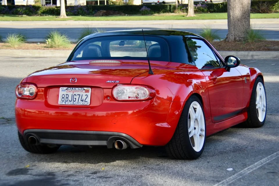 2015 Mazda NC MX-5 Miata - Image 14 of 19