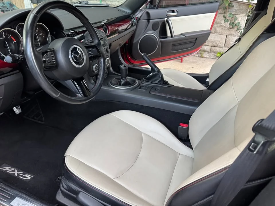 2015 Mazda NC MX-5 Miata - Image 4 of 5
