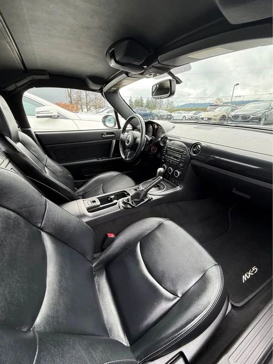 2015 Mazda NC MX-5 Miata - Image 3 of 4