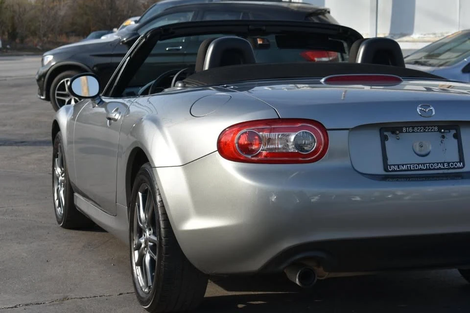 2015 Mazda NC MX-5 Miata - Image 12 of 19