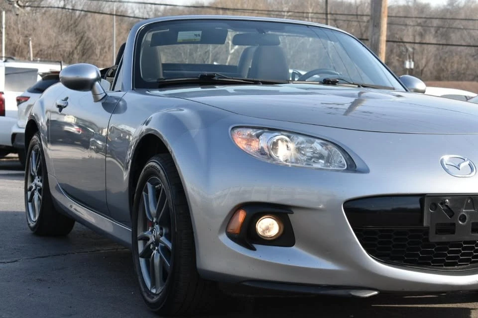 2015 Mazda NC MX-5 Miata - Image 10 of 19