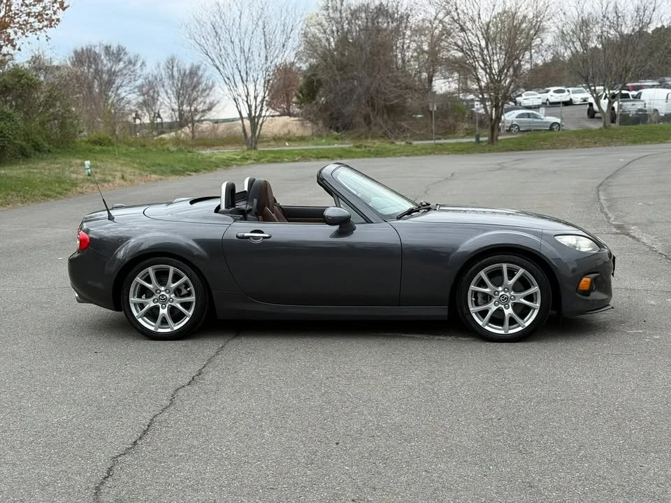 2015 Mazda NC MX-5 Miata - Image 3 of 18