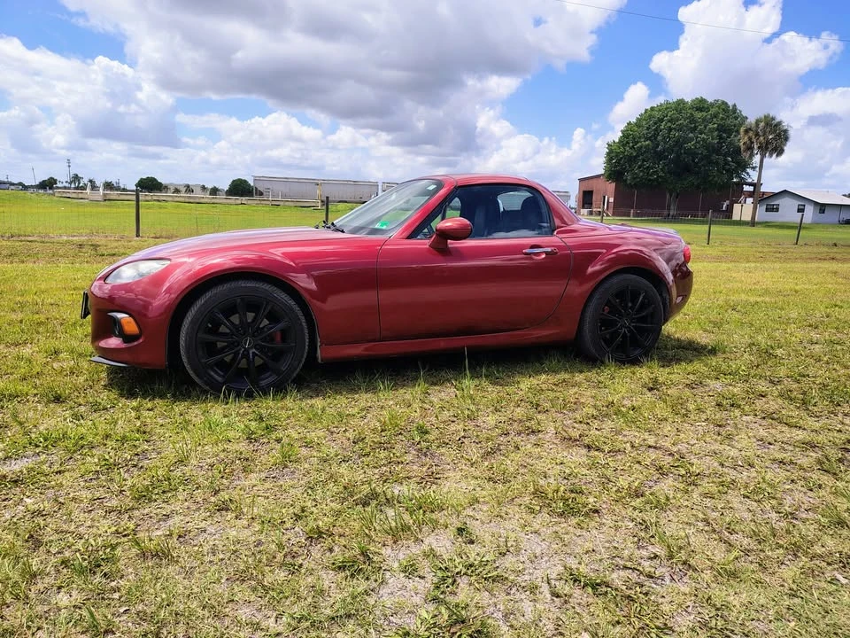 2015 Mazda NC MX-5 Miata - Image 5 of 10