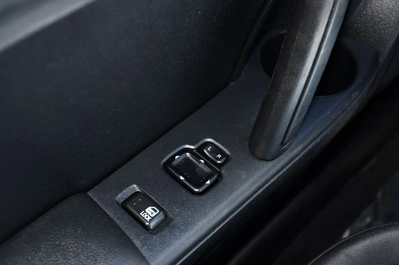 2015 Mazda NC MX-5 Miata - Image 16 of 20