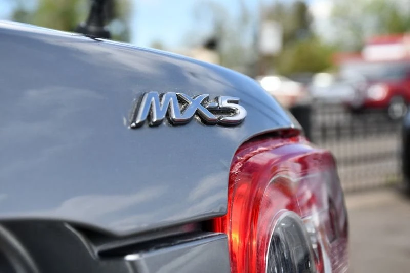 2015 Mazda NC MX-5 Miata - Image 7 of 20