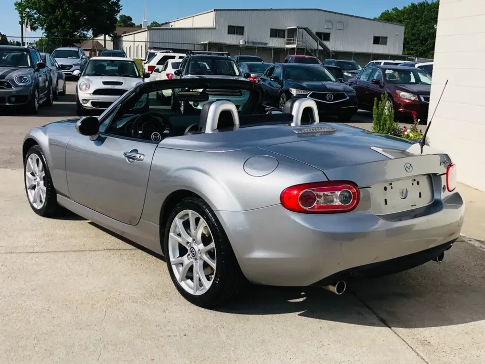 2015 Mazda NC MX-5 Miata - Image 3 of 20