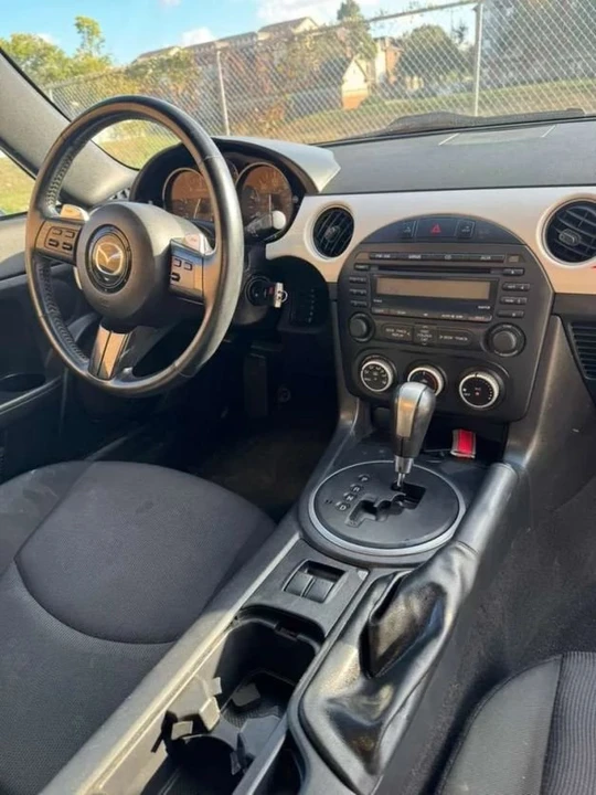 2015 Mazda NC MX-5 Miata - Image 10 of 15