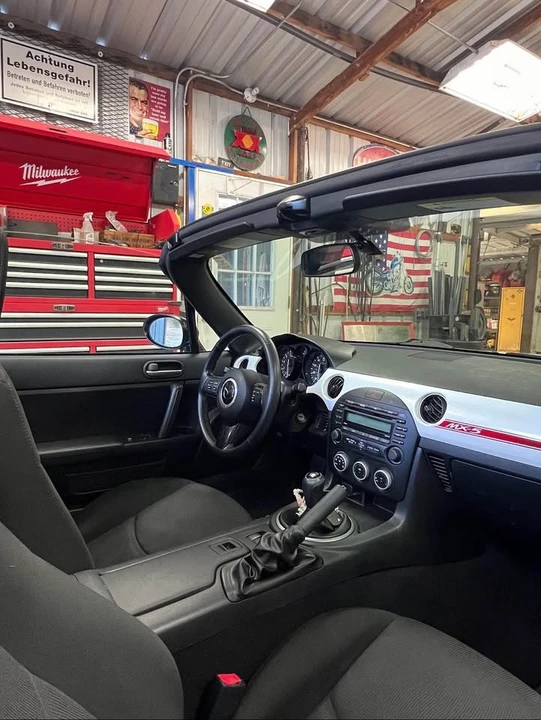 2015 Mazda NC MX-5 Miata - Image 5 of 5