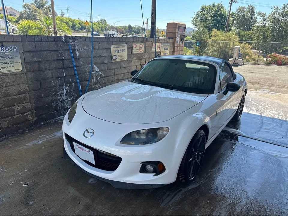 2015 Mazda NC MX-5 Miata - Image 5 of 9