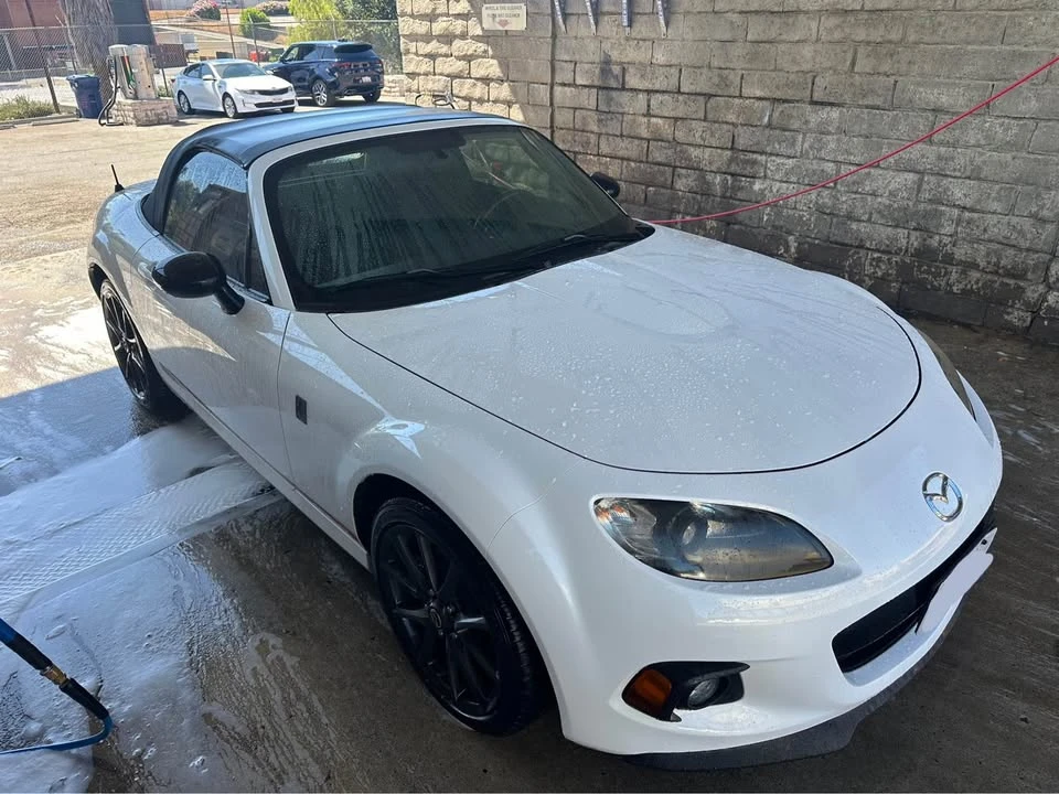 2015 Mazda NC MX-5 Miata - Image 4 of 9