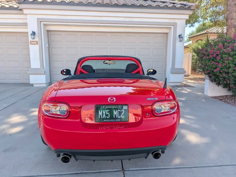 2015 Mazda NC MX-5 Miata - Image 16 of 17