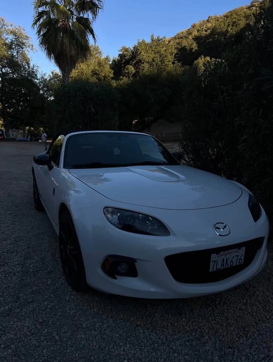 2015 Mazda NC MX-5 Miata - Image 2 of 8