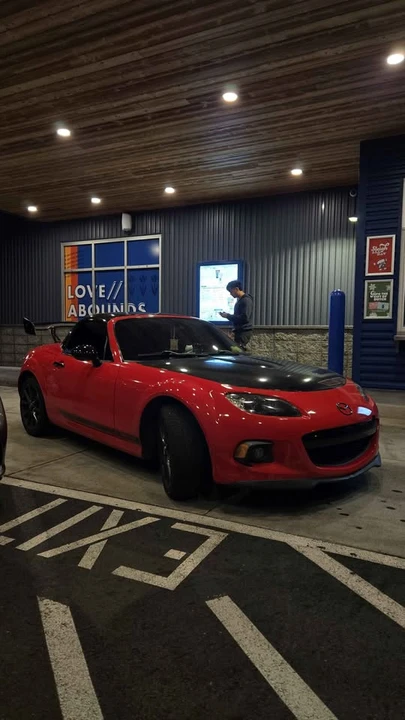 2015 Mazda NC MX-5 Miata - Image 5 of 8