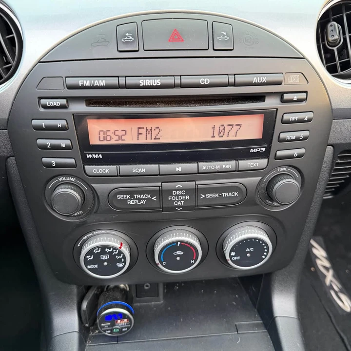 2015 Mazda NC MX-5 Miata - Image 11 of 11