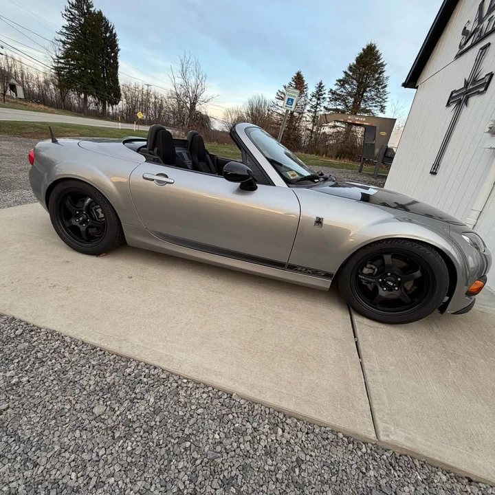 2015 Mazda NC MX-5 Miata - Image 2 of 11