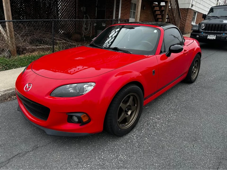 2015 Mazda NC MX-5 Miata - Image 2 of 3