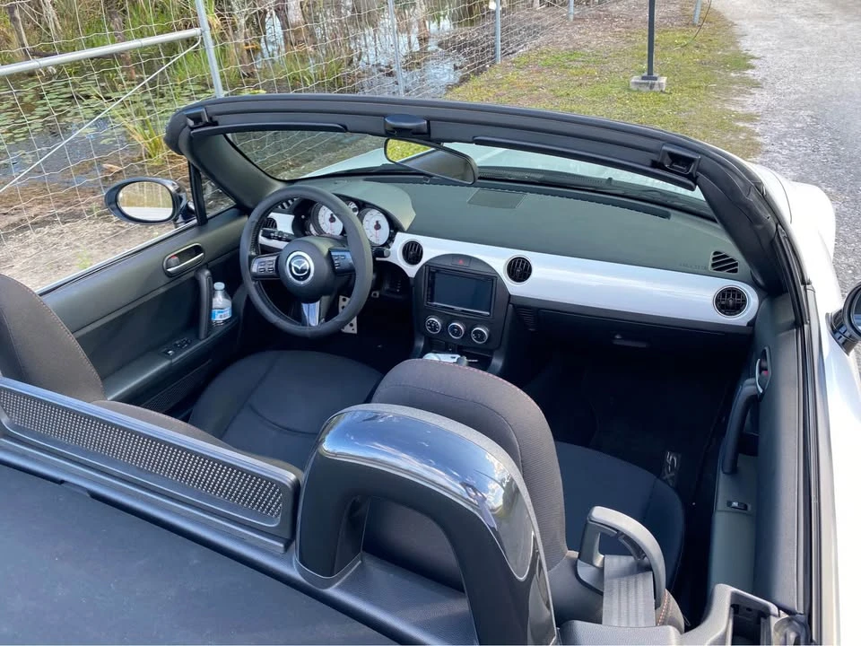 2015 Mazda NC MX-5 Miata - Image 10 of 12