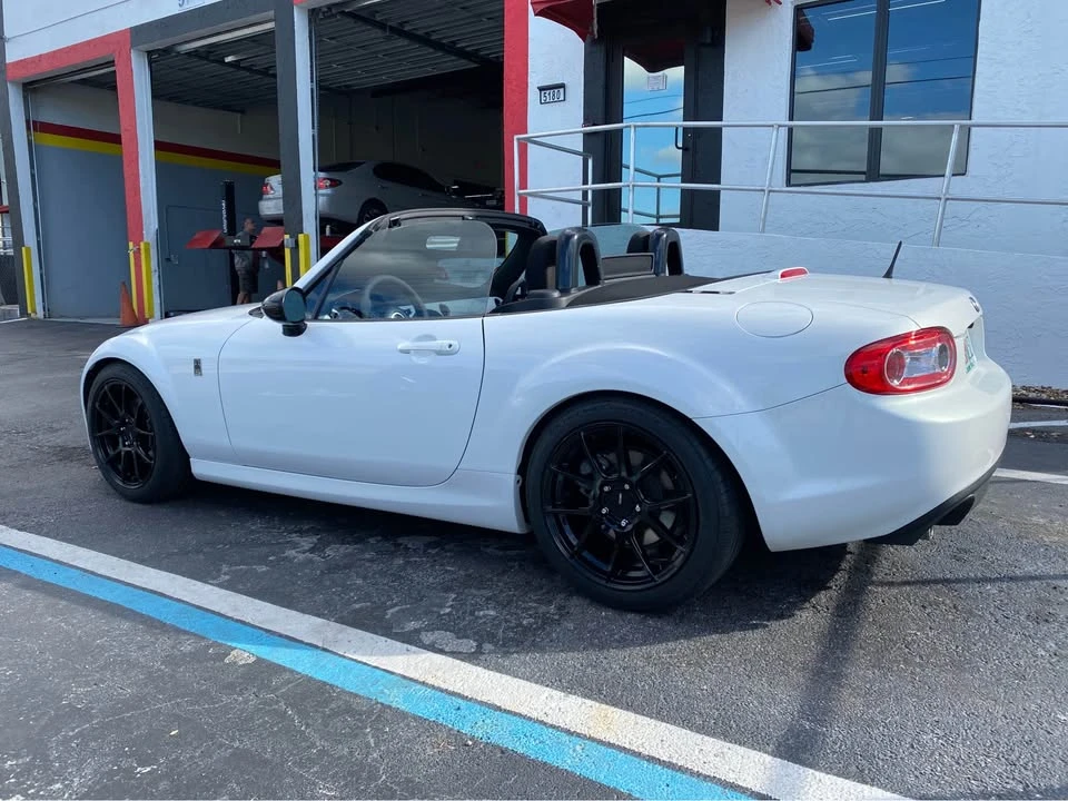 2015 Mazda NC MX-5 Miata - Image 3 of 12