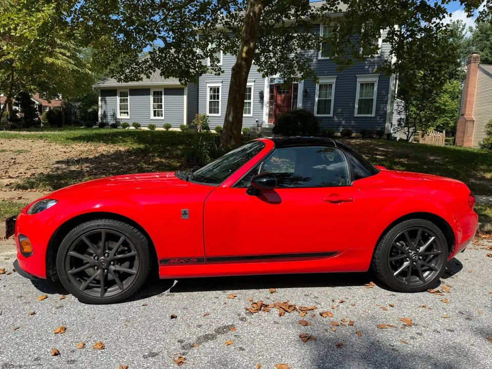 2015 Mazda NC MX-5 Miata - Image 5 of 9