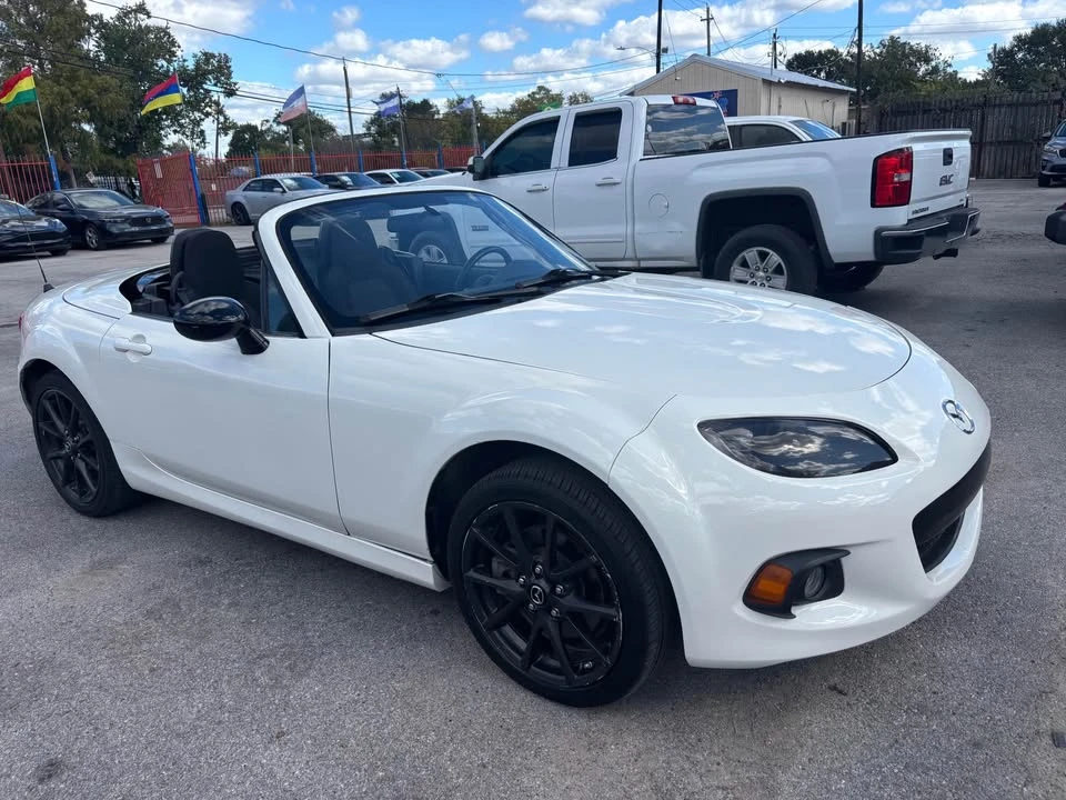 2015 Mazda NC MX-5 Miata - Image 2 of 5