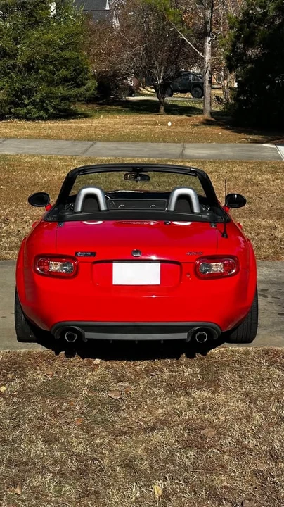 2015 Mazda NC MX-5 Miata - Image 8 of 13