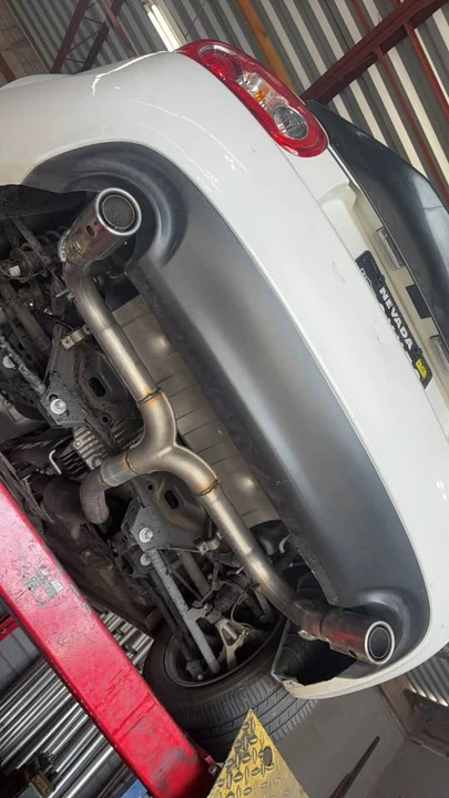 2015 Mazda NC MX-5 Miata - Image 9 of 9