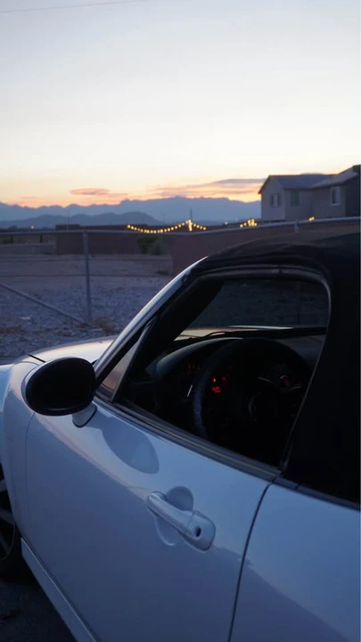 2015 Mazda NC MX-5 Miata - Image 3 of 9