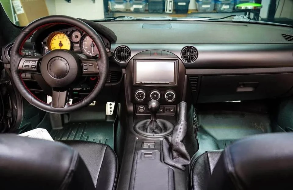 2015 Mazda NC MX-5 Miata - Image 4 of 17